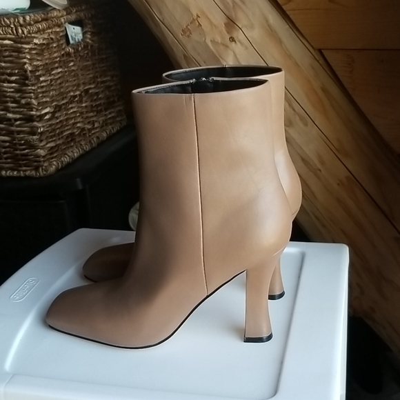 Marc Fisher Cello bootie - Picture 4 of 6